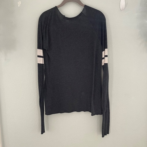 Wildfox Gray Lone Sleeve Top - Picture 4 of 4